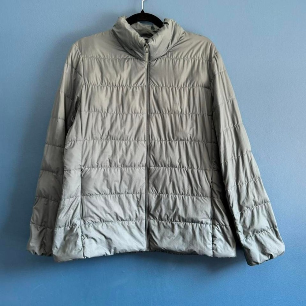 Uniqlo Ultra Light Down Puffer Jacket Women's Size‎ Large Teal Zip Coat Winter